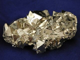 PYRAMID Shaped PYRITE Crystals A Tetrahedron Crystal Cluster From Peru 153gr e 2