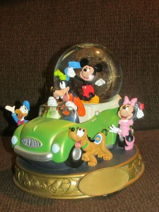 Walt Disney Store Mickey Mouse March Musical Snowglobe 301181 Minnie Pluto Goofy
