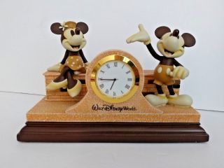 Official Walt Disney World Mickey & Minnie Mouse Mantle Desk Clock Brick Wall