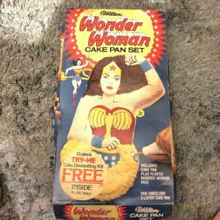 Wilton Wonder Woman Cake Pan With Face Plate 1978 Dc Comics No Instructions