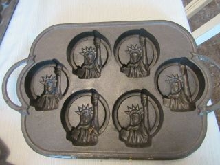 Cast Iron Mold With Statue Of Liberty Local Pick Up Only
