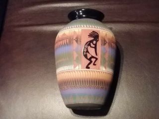 Native American Navajo Incised Etched Pottery Vase Signed P.  Etsitty Dine 2006