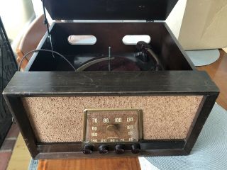 Vintage 1950 Sears Silvertone Standard Broadcast Radio/record Player/phono - Tube