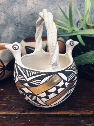 Vintage Acoma Pueblo Mexico Bird Effigy Pottery Basket Olla Handmade