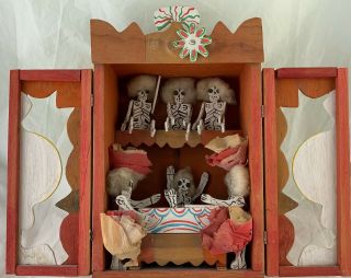 Vintage Day Of Dead Handmade Wooden Shadow Box Skeleton Coffin Paper Flowers