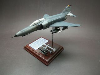 1:58 Scale F - 4 G Phantom " Gulf War Wild Weasel " Usaf Desktop Presentation Model