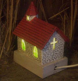 VTG CHRISTMAS LIGHTED VILLAGE HOUSE CERAMIC CHURCH NIGHT LIGHT CATHEDRAL CHAPEL 3