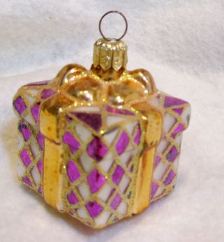 Vintage Radko Glass Figural Christmas Ornament Present With Bow,  Purple/ Gold