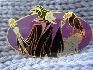 Disney Sleeping Beauty Maleficent And Diablo Raven Crow Pin Le