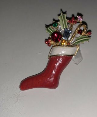 Vintage Weiss Christmas Stocking Pin Brooch Rhinestone Jewels Red Enamel