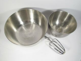 2 VTG SUNBEAM MIXMASTER 12 - SPEED MMB STAINLESS STEEL MIXING BOWLS LARGE & SMALL 2