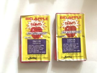 Big Apple Bomb 2 Packs 16s Dot Firecrackers Labels