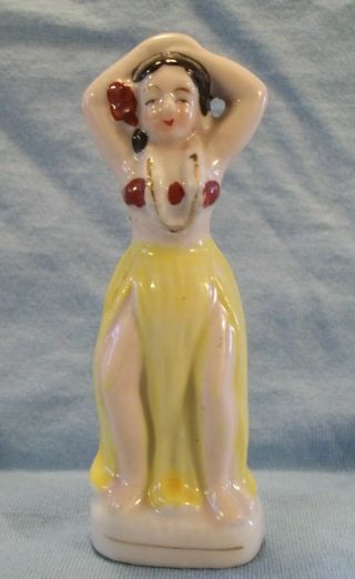 Vintage 1945 - 52 Occupied Japan Porcelain Hula Girl Dancer Hawaii Souvenir