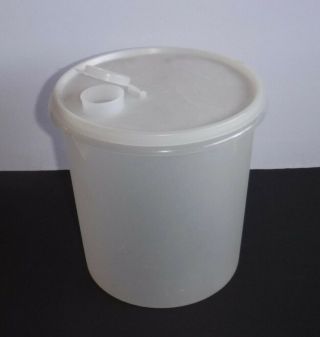 Vtg Tupperware Jumbo Canister 20 Cup Tall Round Sheer/clear Sugar Flour Storage