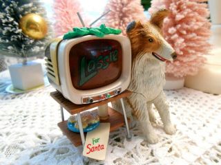 Vintage Carlton Cards 1996 " All Set For Santa " Lassie Collie Dog By The Tv Set
