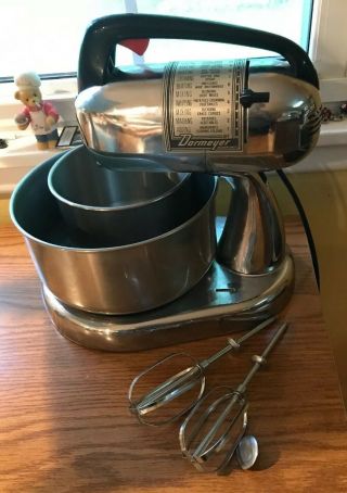 Vintage Dormeyer Silver Chef 10 Speed Mixer Model 4300 -
