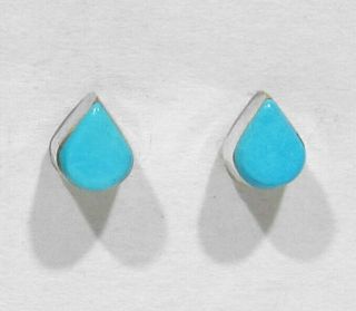 Vintage 1960s Zuni 925 Silver Natural Sky Blue Turquoise Tear Drop Post Earrings