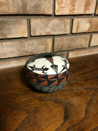 Signed B.  Garcia Acoma,  Nm Pueblo Native American Indian Art Pottery Seed Pot