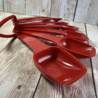 Vintage Tupperware Dark Red 7 Measuring Spoons And Ring Complete 3