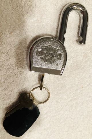 HARLEY - DAVIDSON PADLOCK WITH BAR AND SHIELD LOGO AND LEATHER POUCH 3