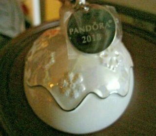 Pandora White 2018 Christmas Tree Ball Ornament Hang Tag