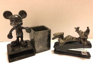 Disney Mickey Mouse Desk Pen Caddy & Goofy Stapler Plastic Gray Marble