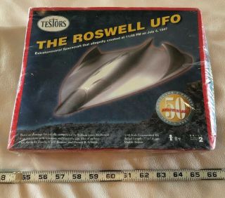 Signed Bill Mcdonald 1997 Testors The Roswell Ufo 50th 1:48 Model Kit