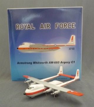 Royal Air Force Armstrong Whitworth Aw - 660 Argosy C1 - 1:200 Scale Model Prop Job