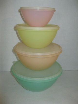 Tupperware Set Of 4 Wonderlier Bowls 2,  5,  8 & 12 Cup Vintage Pastel Colors