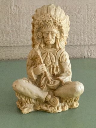 Vintage Native American Indian Chief Statue/sculpture Resin/stone Peace Pipe