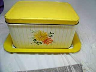 Vintage Decoware Bread Box Yellow Lid Daisy Flowers Design With Tray