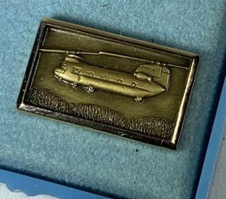 Vintage Boeing Chinook Helicopter Airplane Pin Signed Cto 1/10 10k Ge