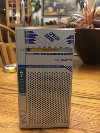 Vintage Magnavox D1530 Spatial Transistor Radio Am/fm Portable