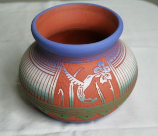 Native American Pottery Hummingbird Vase Pot Signed Johnson Navajo Hand Crafted