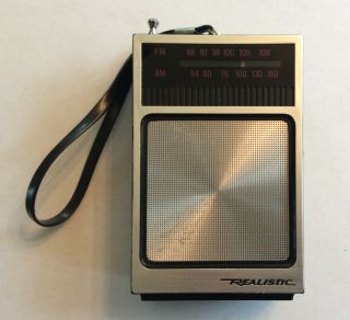 Radio Shack Realistic Model No.  12 - 714 Transistor Radio,