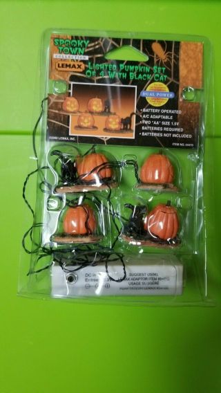 Retired Lemax Spooky Town Lighted Pumpkin Set Of 4 With Black Cat