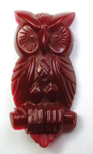 Vintage Plastic Button Red Color Owl Realistic - 1 & 3/8 "