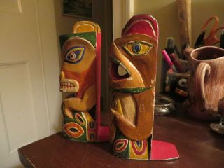 2 Old Vintage Totem Pole Bookends Wood Painted Metal Base W Red Felt Nw Coast