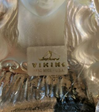 VINTAGE MADONNA VIRGIN MARY STATUE BUST VIKING GLASS FIGURINE HANDMADE USA 6.  75 