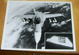 Northrop An/alq - 162 (v) On Cf - 18 Hornet Strike Fighter Press Photograph