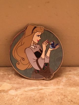 Briar Rose Badgerprince Le50 Disney Fantasy Pin