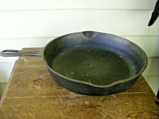 Vintage Griswold 11 1/4 " Cast Iron Double Spout Skillet Frying Pan
