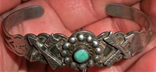Vintage C.  1940 Navajo Sterling Silver Turquoise Bracelet Crossed Arrows Vafo