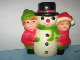 Vintage Union Products Blow Mold Lighted Christmas Decoration Boy & Girl Hugging