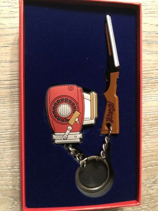 Loot Crate DX Exclusive Evil Dead 2 Key Chain Ring Shotgun Boomstick Gift box 2