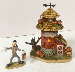 Rare Hawthorne Village Goofy’s Spooky Silo - Disney Halloween Harvest