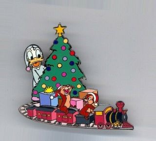 Disney Donald Duck Chip & Dale Toy Train Around Christmas Tree 250 Pin