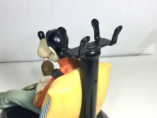 Vintage Walt Disney Goofy Animated Talking Corded Telephone 6