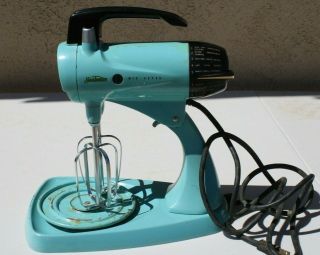 Vintage Sunbeam Aqua Mixmaster Model 12 Mid Century Runs