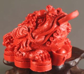 Chinese cinnabar red jade hand - carved dragon 金蟾 statue pendant 2 inch 2